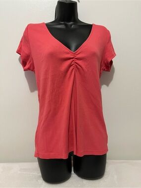 torrid Coral Pink V-Neck Short Sleeve Ruched Front Top Torrid Sz 1 .. 14/16